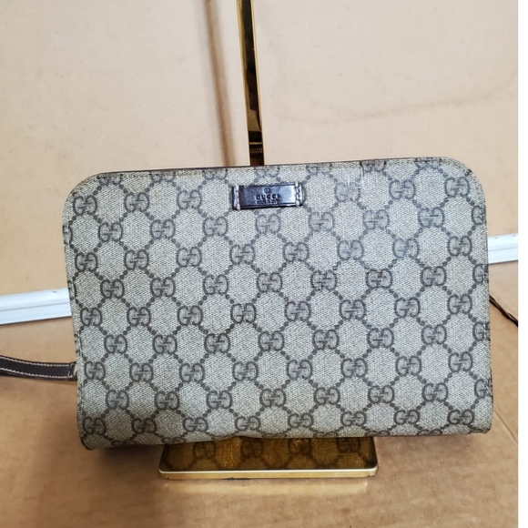 Gucci Gg Supreme Beige/Brown Leather Wristlet - Picture 2 of 13
